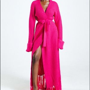 COPY - Hanifa sweater